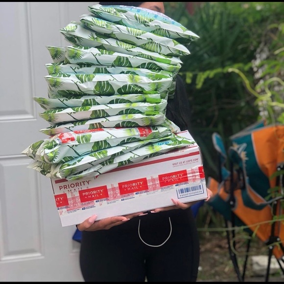 Meet your Posher, Sandra - Picture 6 of 10